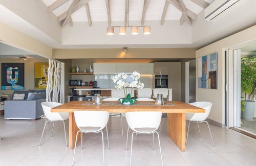 Anse de Lorient Villa | Villa Bikini by Fantasia Villas