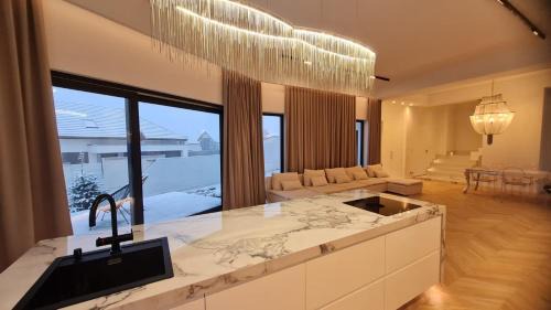 Beczkow Villa | Villa Blanca