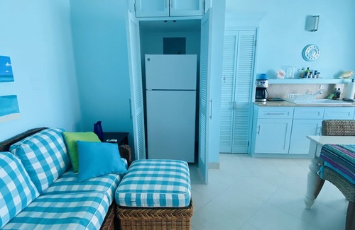 Sandy Hill Condo | Villa Blue in Sandy Hill Bay