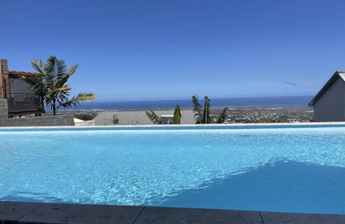 La Riviere Saint-Louis House | Villa Blue Lodge