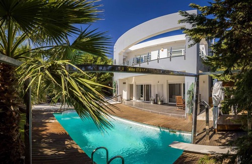 Schinias Villa | Villa BOND with Private Swimming Pool