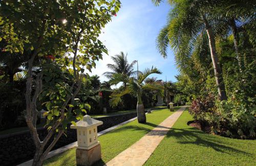 Dencarik Villa | Villa Bunga Melati