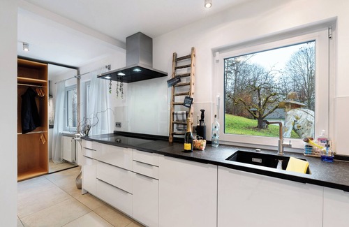 Grafenau Villa | Villa 'Burschelberg' with Shared Terrace, Shared Garden and Wi-Fi