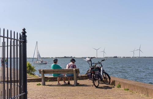 Municipality of Hellevoetsluis Villa | Villa by the Harbour With Sauna