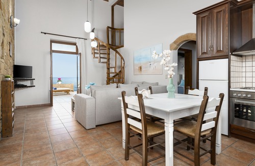 Nopigia House | Villa by the sea Votsalo,Beachfront ,10 metres from the sea