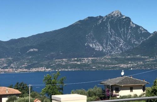 Albisano Apartment | Villa Cà bianca