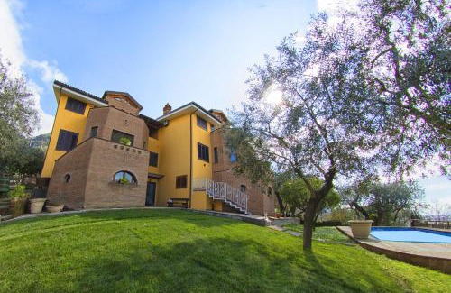 Sant'Antonio Abate Bed & Breakfast | Villa C Luxury Estate