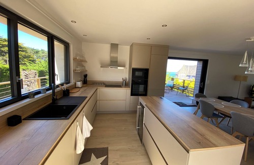 Sables-d'Or-les-Pins Villa | Villa-Cabane - Sea view and Spa