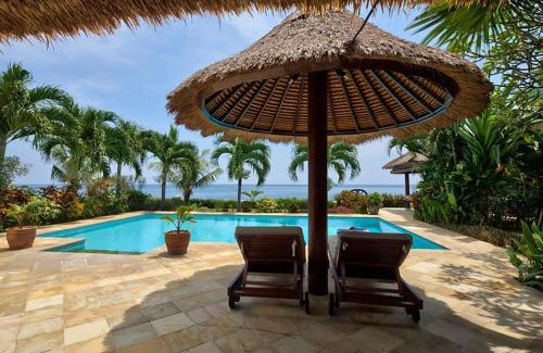 Lokapaksa Villa | Villa Cahaya - Bali Sea Villas Beachfront and private pool