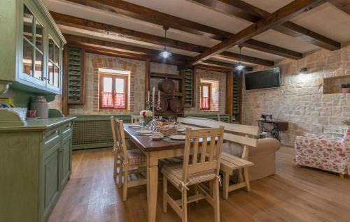 Pakostane Villa | Villa Calandra