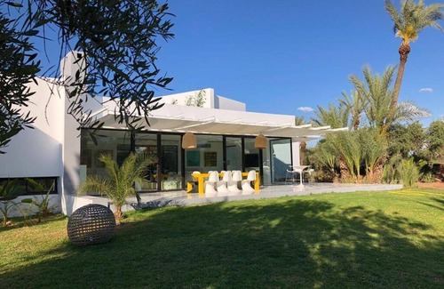 Tassoultante Villa | villa California By J&J