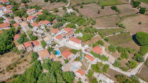 Loucha Villa | Villa Callisto- Elegant Restored Villa with Pool