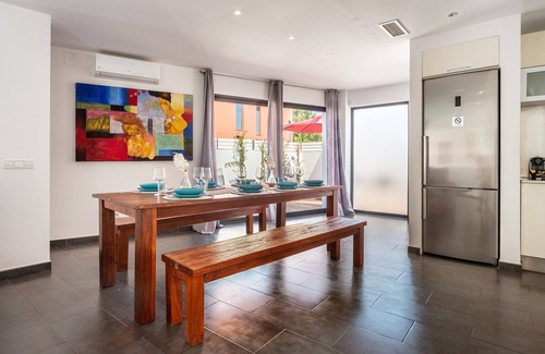 Ibiza Town Villa | Villa "Can Olivera" close to the Sea with Private Pool & Wi-Fi