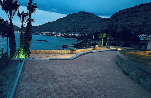 Pefkos Villa | Villa Cap Jano. Exclusive villa on a secluded beach with Infinity Pool