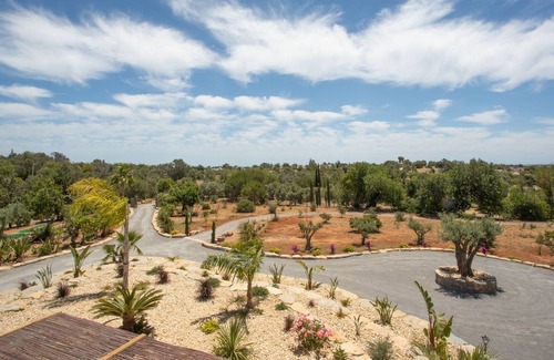 Luz de Tavira Villa | VILLA CARACOL w/ HEATED SWIM SPA & MINIGOLF near TAVIRA