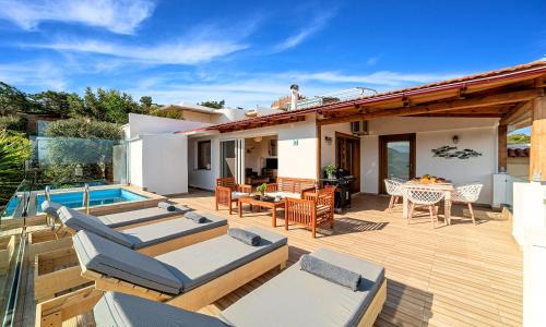 Vathi Villa | Villa Carolina Private Pool