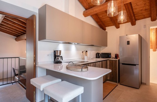 San Giovanni alla Vena Villa | Villa 'Casale Pisano' with Mountain View, Wi-Fi and Air Conditioning