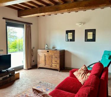 Poppi Villa | Villa Castagnone