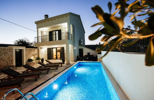 Vinjerac Villa | Villa Castelo Coza ZadarVillas
