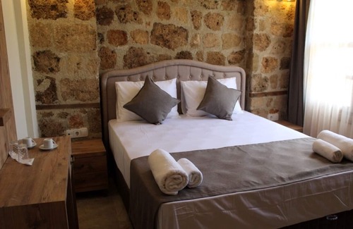 Kaleici Bed & Breakfast | VILLA CASTLE INN