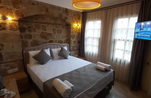 Kaleici Bed & Breakfast | VILLA CASTLE INN