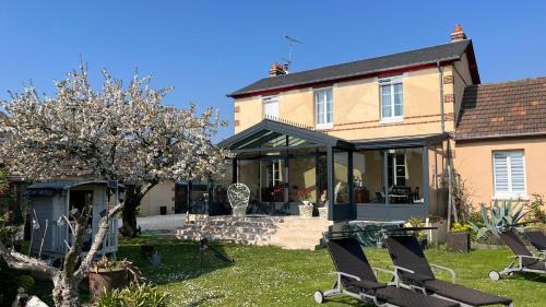 Dives-sur-Mer Bed & Breakfast | VILLA CATHY Chambres d hôtes