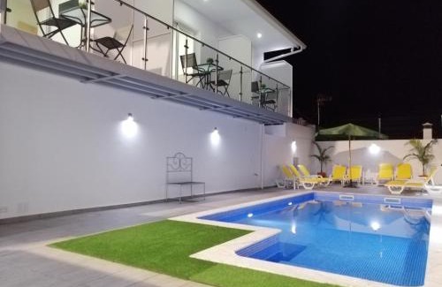 Moncarapacho e Fuseta House | VILLA CERRO E MAR