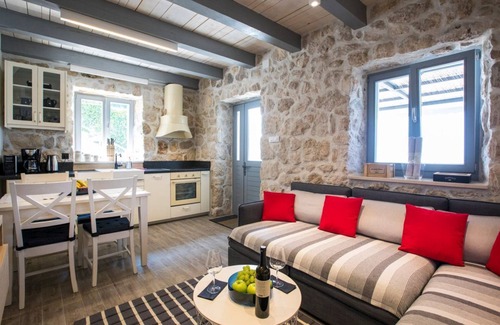 Brsecine Villa | Villa Cesara - Two Bedroom Villa, Sleeps 4