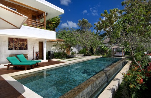 Ungasan Villa | Villa Champa - Elegant Family Friendly Villa inc. Car/Driver, Pool Fence & Cook