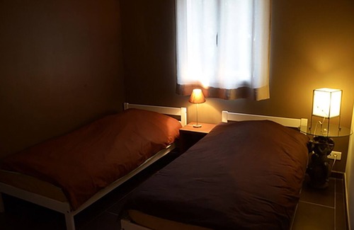 Fontaine-de-Vaucluse Bed & Breakfast | Villa Chante Coucou "Gite Chocolat"