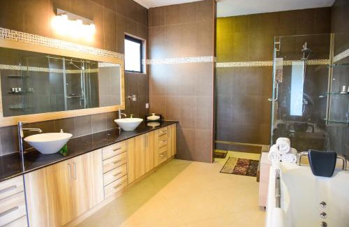 Tamarin Villa | Villa Chan