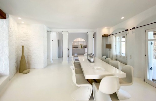 Agios Ioannis Villa | Villa Charoite - Six Bedroom Villa, Sleeps 12