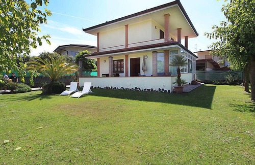 Forte dei Marmi House | Villa Chiara by Interhome
