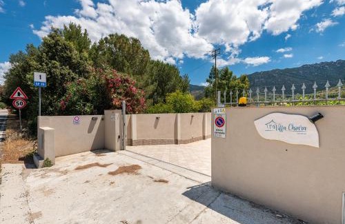 Villaggio delle Mimose Apartment | Villa Chiara Solanas