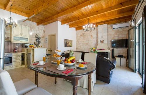Kato Stalos Villa | Villa Christy