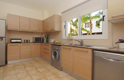 Paralimni Villa | VILLA CLEOPATRA - 4bed Villa with large pool in Ayia Napa Hills