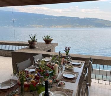 Toscolano Maderno Villa | Villa Coccodrilla