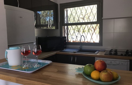 Torredembarra House | Villa completely renovated in peace, 100 m from the sea and close to the beaches