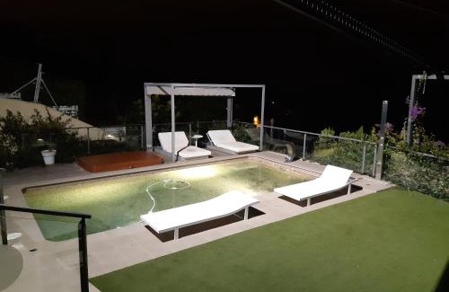 Las Palmas Villa | Villa con piscina privada, 2 jacuzzis y barbacoa