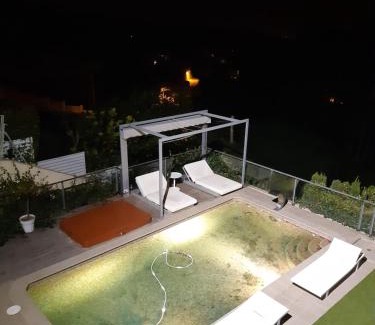 Las Palmas Villa | Villa con piscina privada, 2 jacuzzis y barbacoa