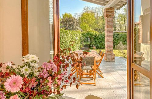 Ortica Villa | Villa Corelli - Parking and Exclusive garden