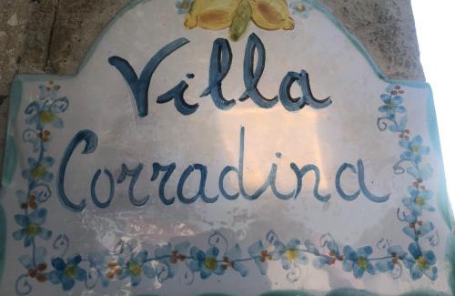 Syracuse House | Villa Corradina