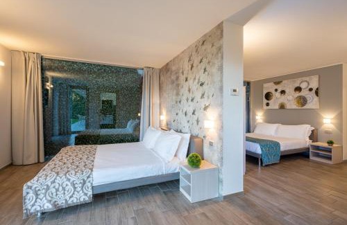 Oliveto Lario Villa | Villa Costanza- private heated pool, steam room & sauna - Bellagio Village Residence