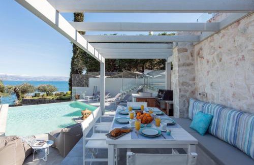 Kontokali Villa | Villa Costele with Private Sandy Beach