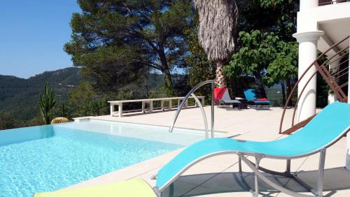 Bagnols-en-Foret Villa | Villa d'Eden domaineleshesperides