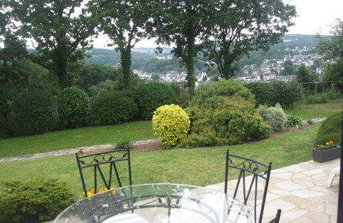 Chateaulin Bed & Breakfast | Villa d'Ys