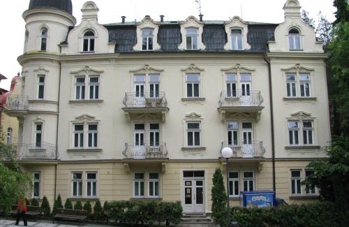 Luhacovice House | Villa Dagmar