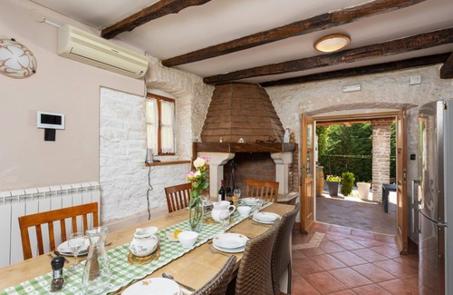 Domijanici Villa | Villa Damiana - Four Bedroom Villa, Sleeps 8