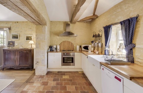 Saint-Meard-de-Gurcon Villa | Villa Des Anges - One Bedroom Villa, Sleeps 2