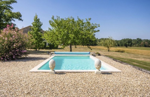 Saint-Meard-de-Gurcon Villa | Villa Des Anges - One Bedroom Villa, Sleeps 2
